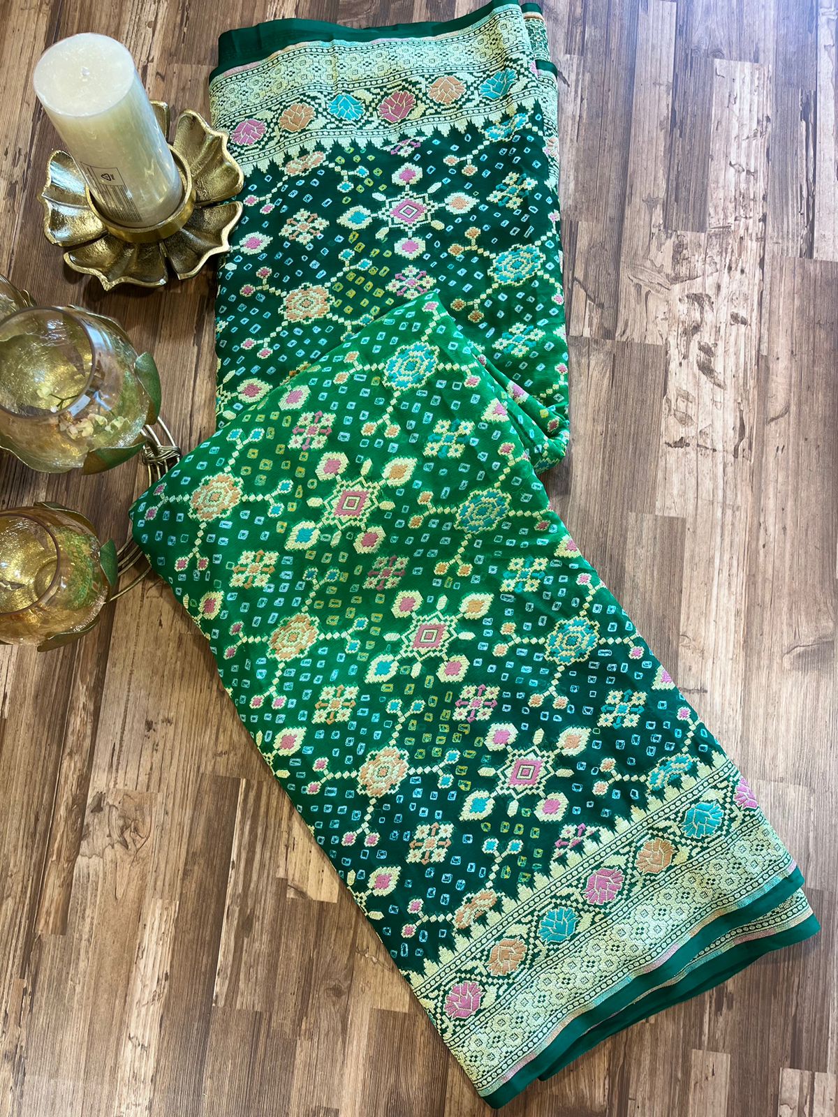 Double Shaded Green Banarasi Meenaweave Bandhini Georgette Saree